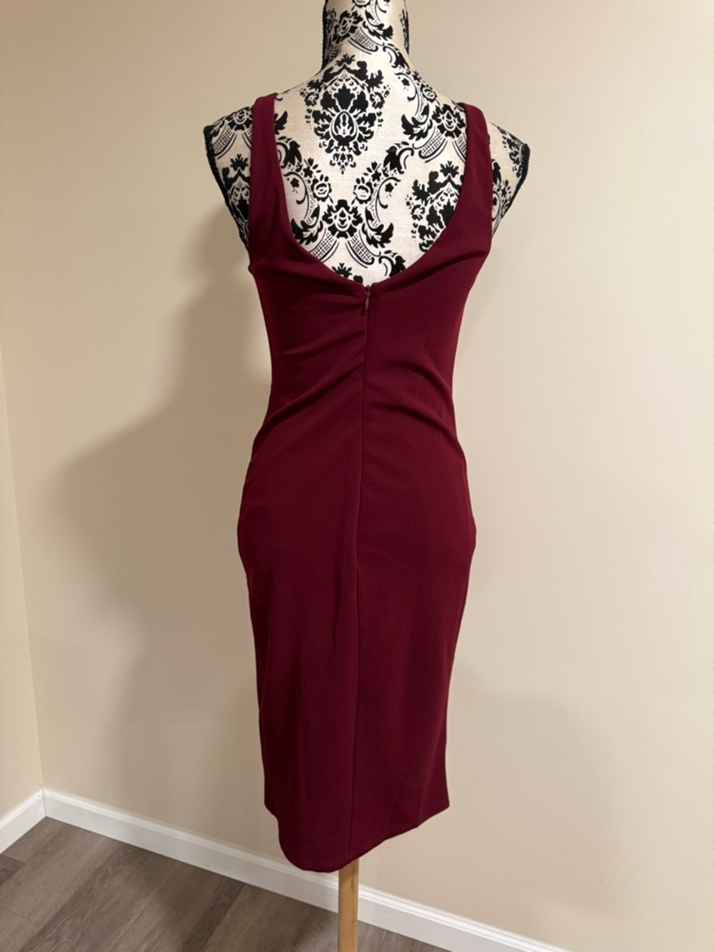 Lulus Body Con Dress - Picture 5 of 6